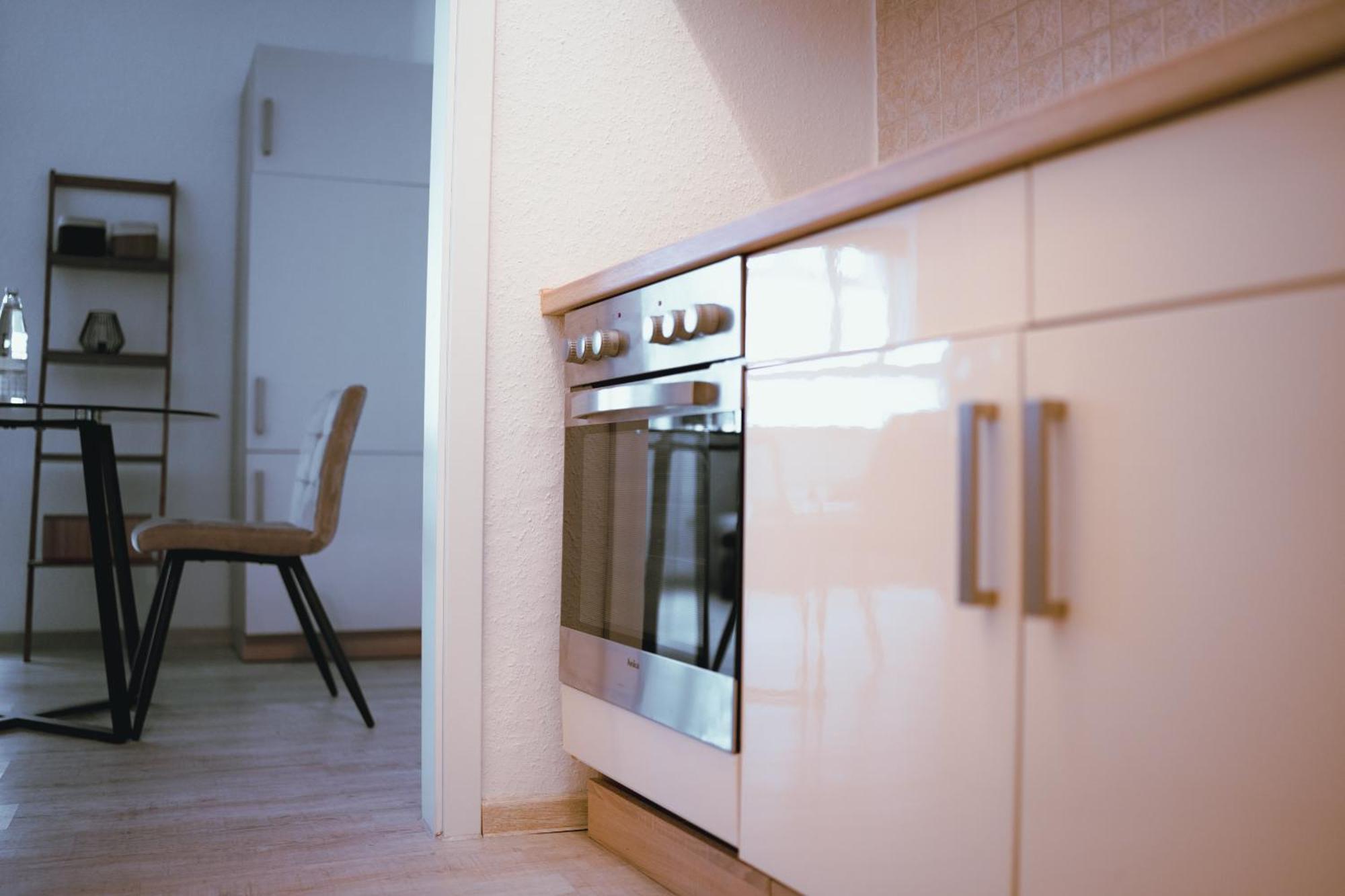 Schoenes Apartment In Der Altstadt , Kostenlose Parkplaetze In Der Naehe Emden Esterno foto