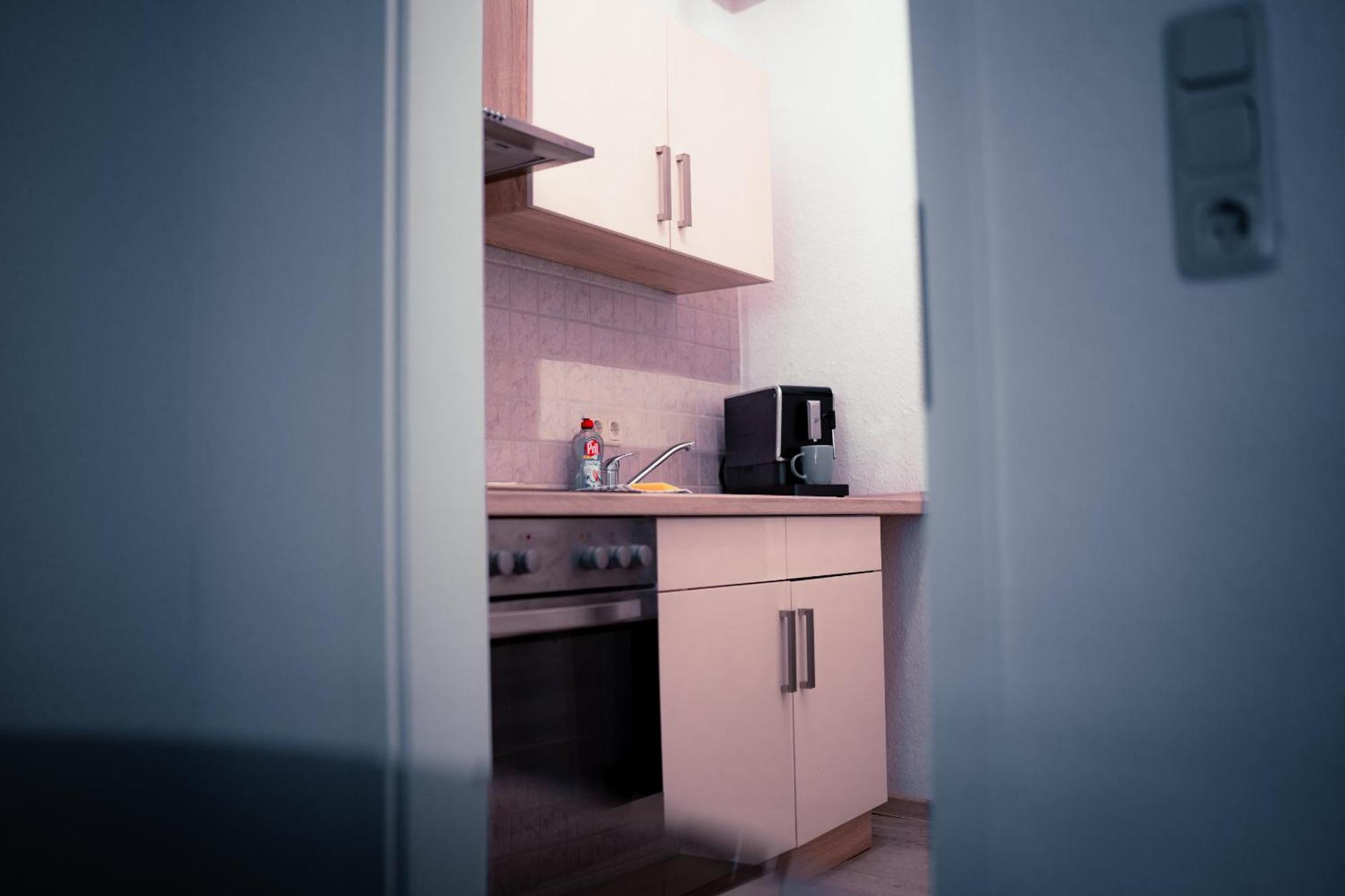 Schoenes Apartment In Der Altstadt , Kostenlose Parkplaetze In Der Naehe Emden Esterno foto